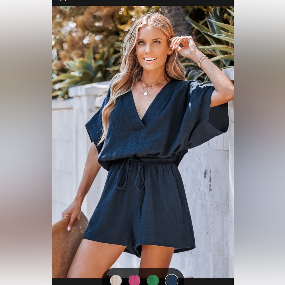 Cupshe Crinkle Woven Backless Drawstring Romper Size Small NWT - Picture 5 of 9